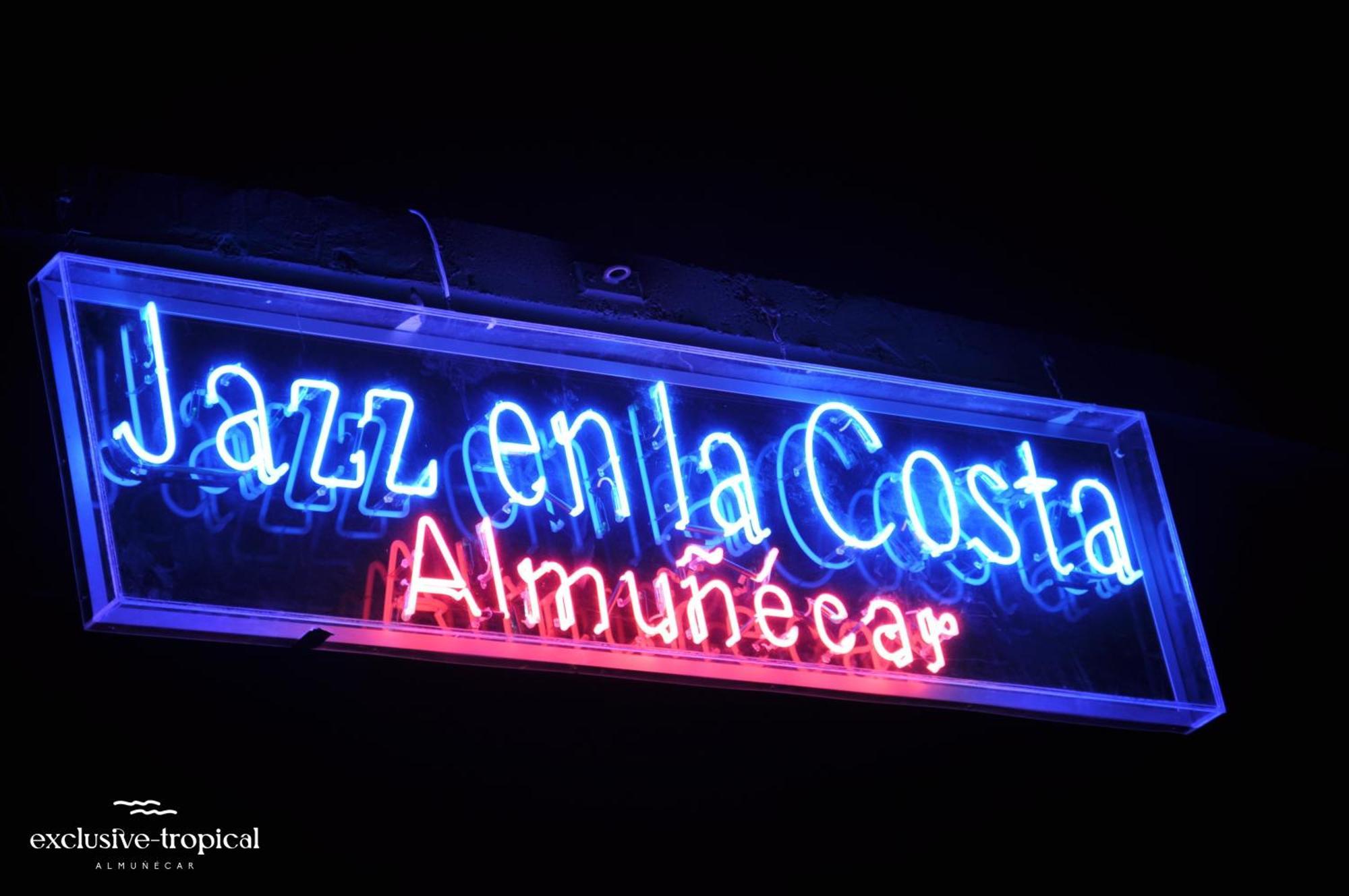 Los Cipreses - Casa Ola Almuñécar Exterior foto